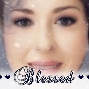 Meet your Posher, Isabel